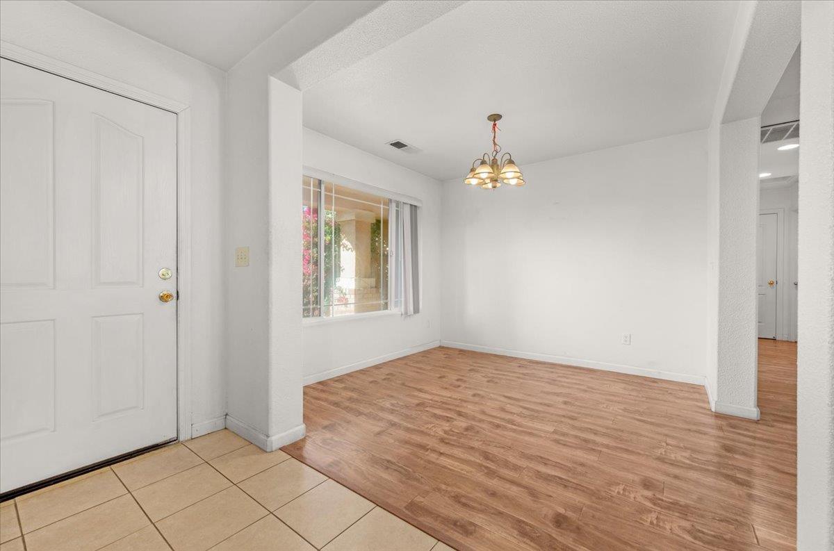 4360 W Vassar Ave, Fresno, CA 93722