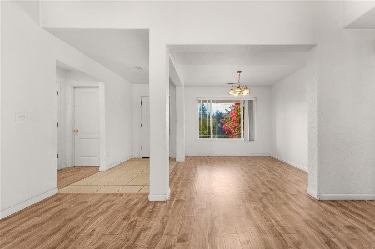 4360 W Vassar Ave, Fresno, CA 93722