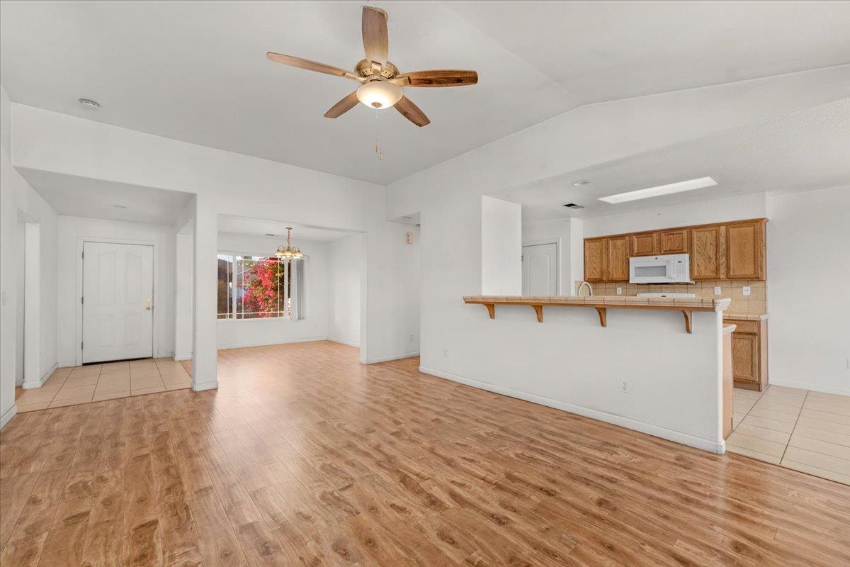 4360 W Vassar Ave, Fresno, CA 93722