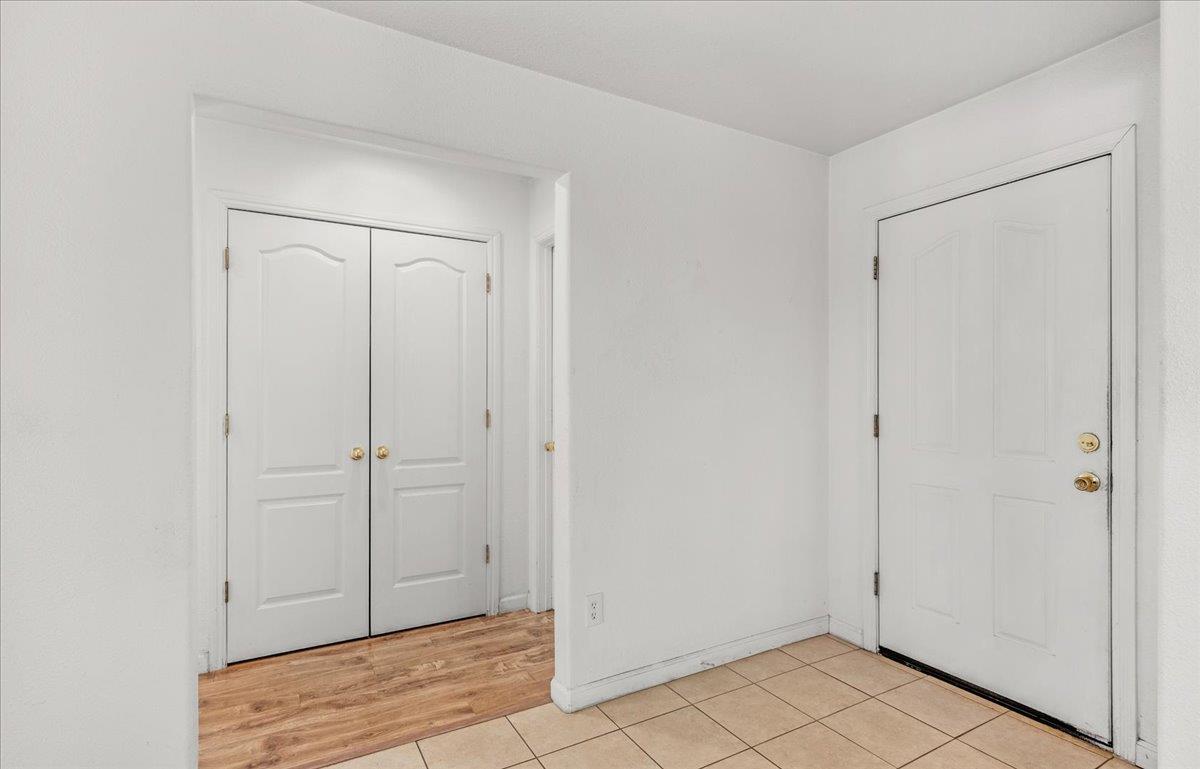 4360 W Vassar Ave, Fresno, CA 93722