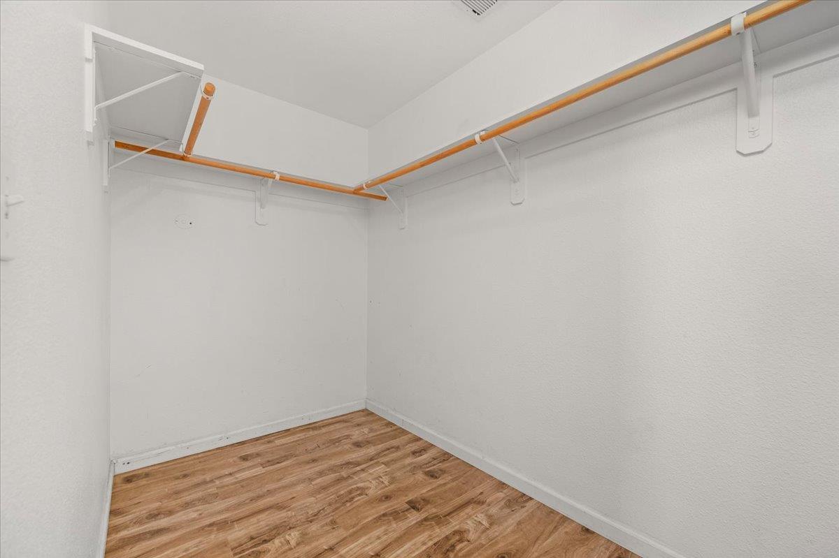 4360 W Vassar Ave, Fresno, CA 93722