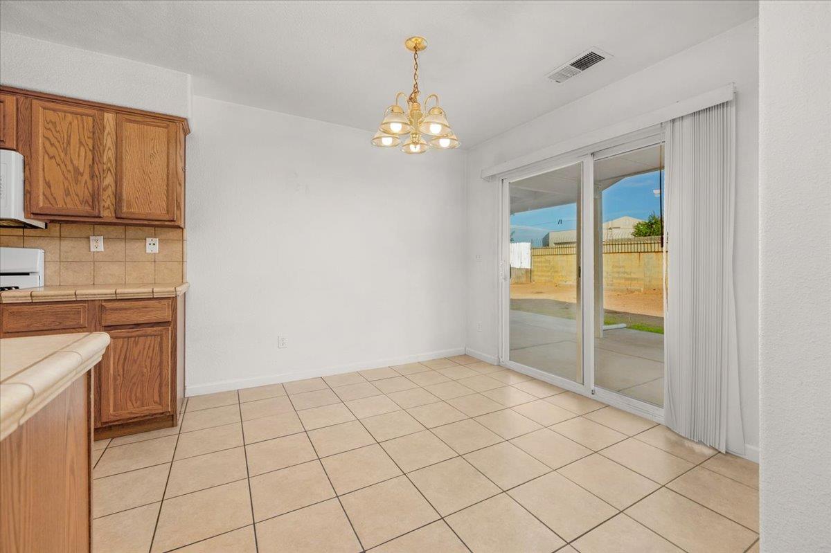 4360 W Vassar Ave, Fresno, CA 93722