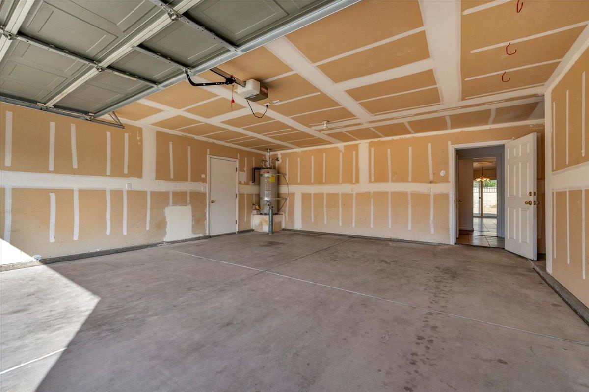 4360 W Vassar Ave, Fresno, CA 93722