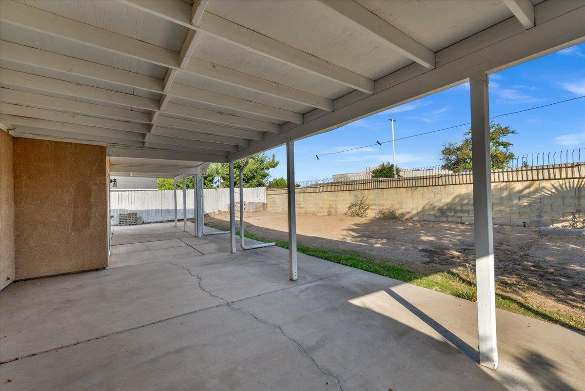 4360 W Vassar Ave, Fresno, CA 93722