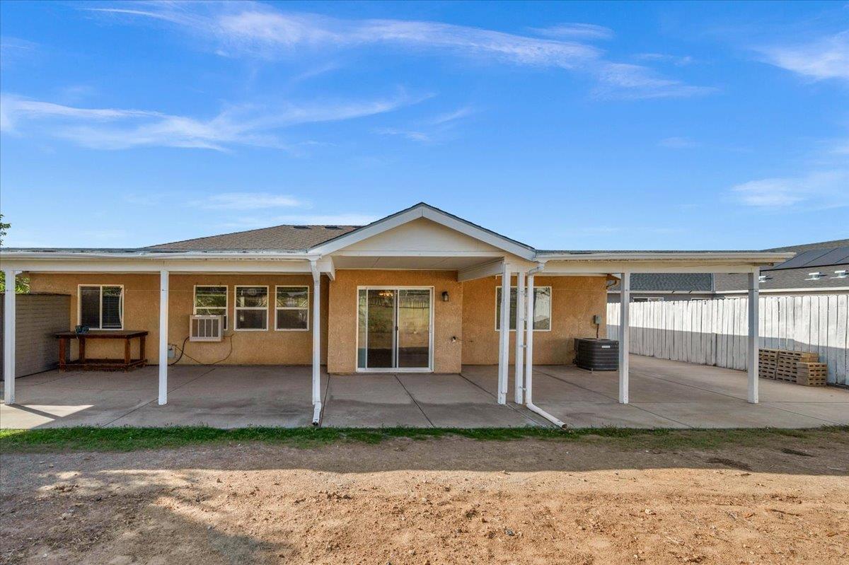 4360 W Vassar Ave, Fresno, CA 93722