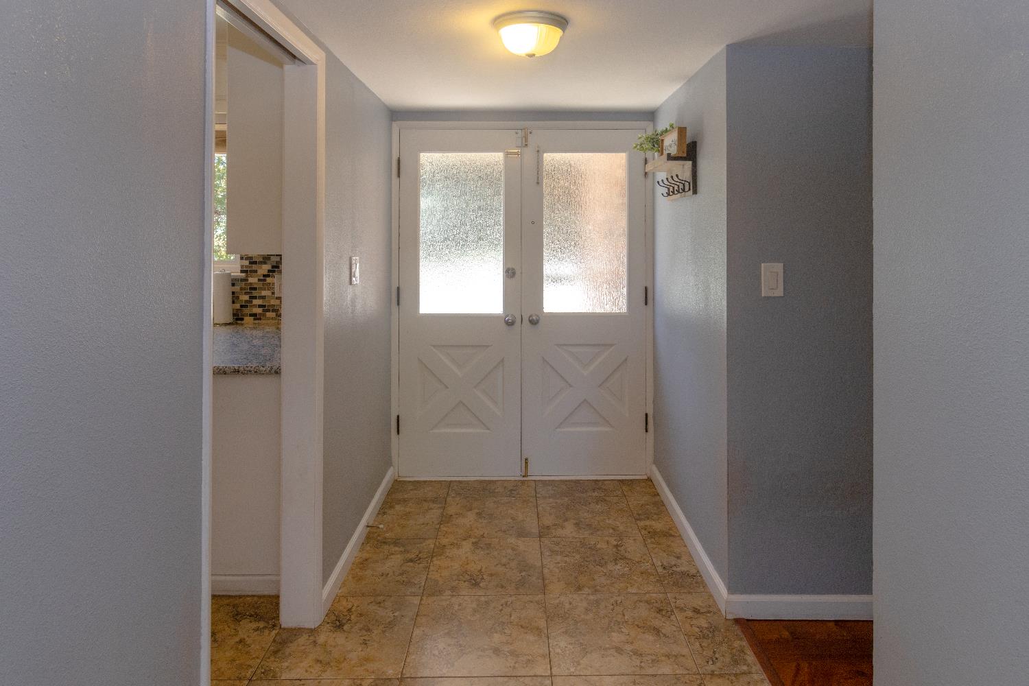 5720 N Bond Ave, Fresno, CA 93710