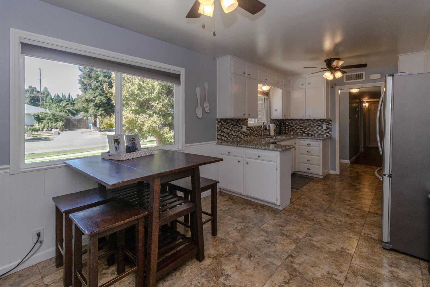 5720 N Bond Ave, Fresno, CA 93710