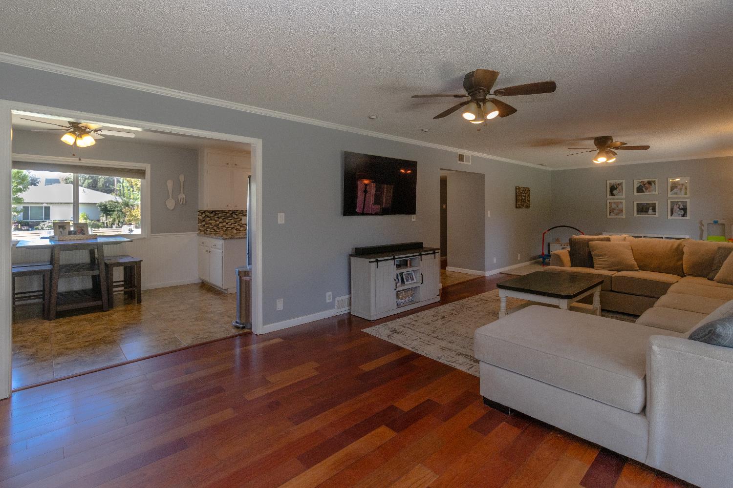 5720 N Bond Ave, Fresno, CA 93710
