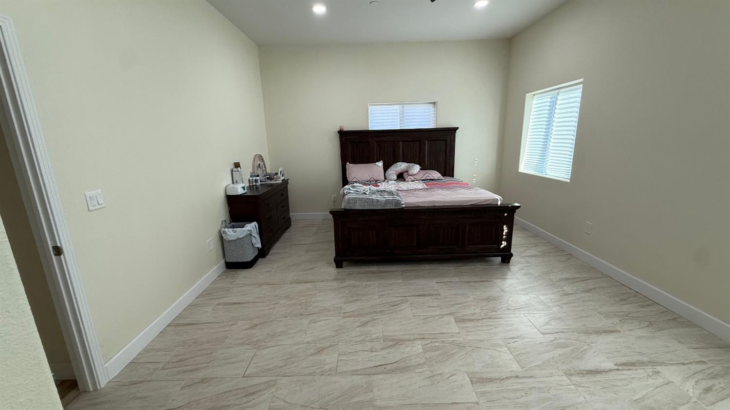 2772 Valley View St, Selma, CA 93662