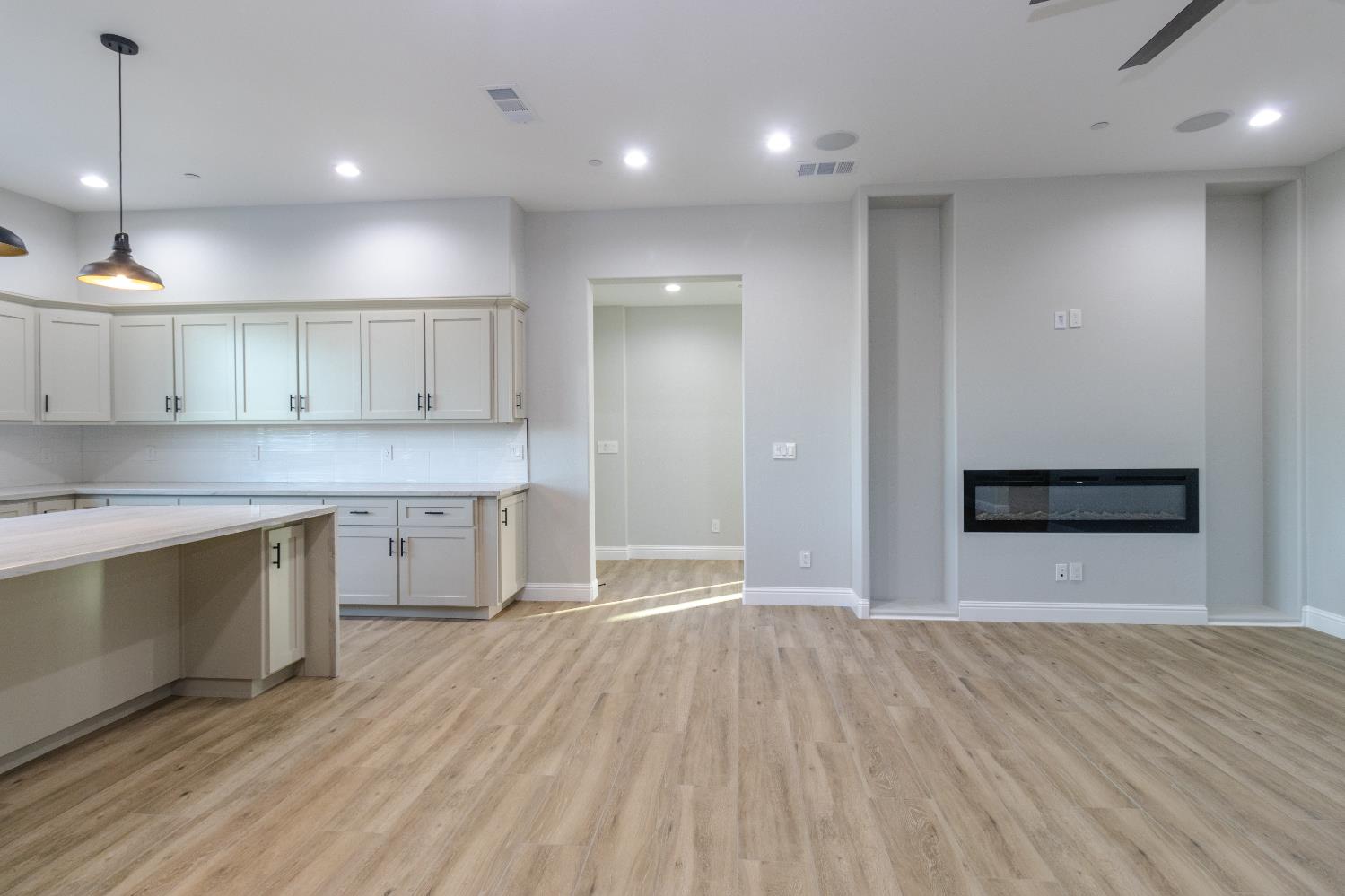 5772 N Garfield, Fresno, CA 93723