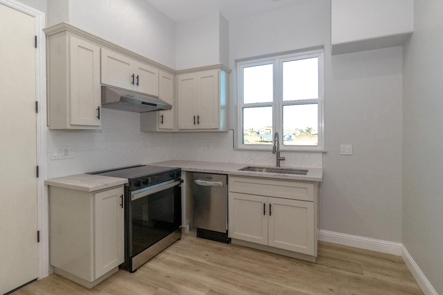 5772 N Garfield, Fresno, CA 93723