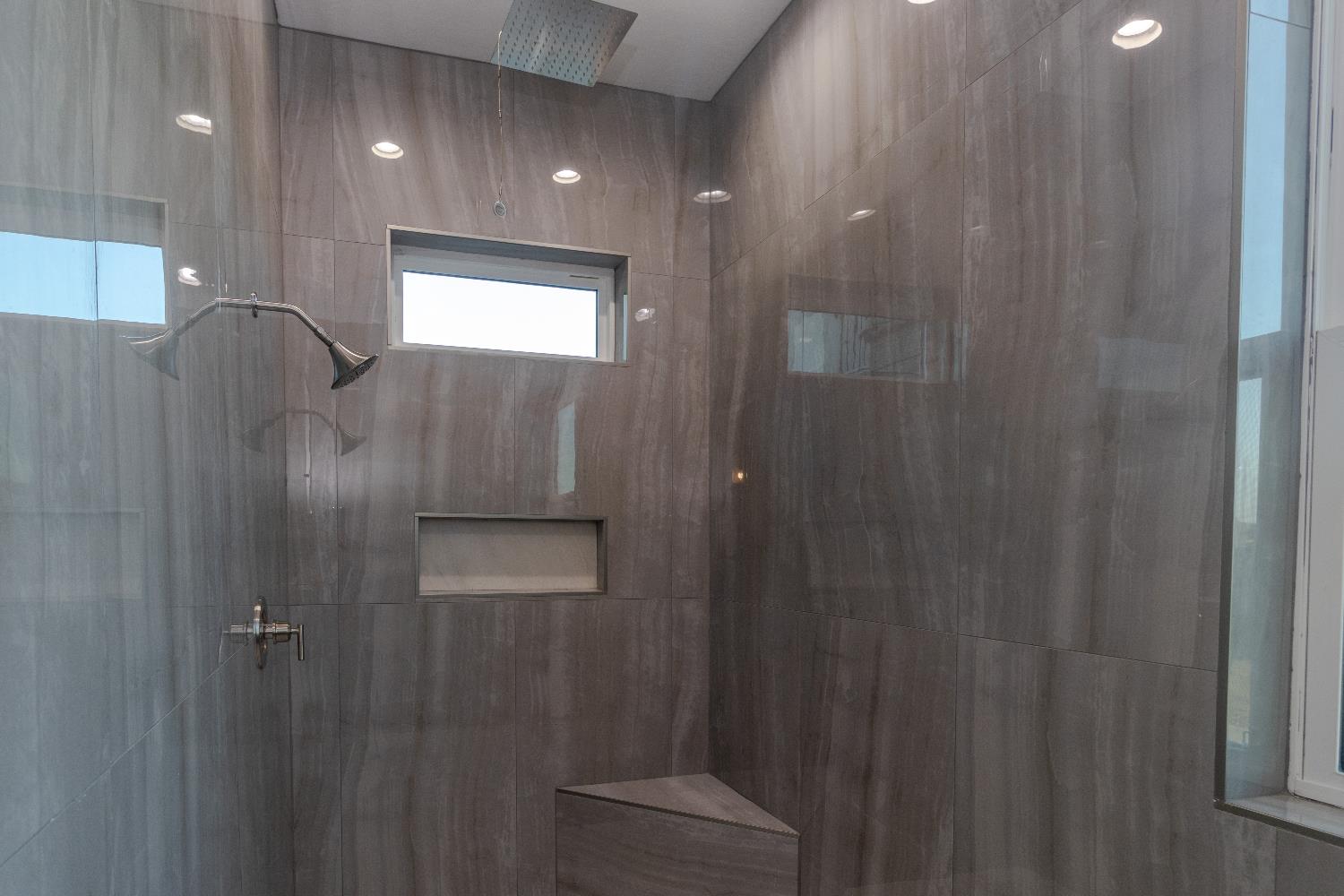 5772 N Garfield, Fresno, CA 93723