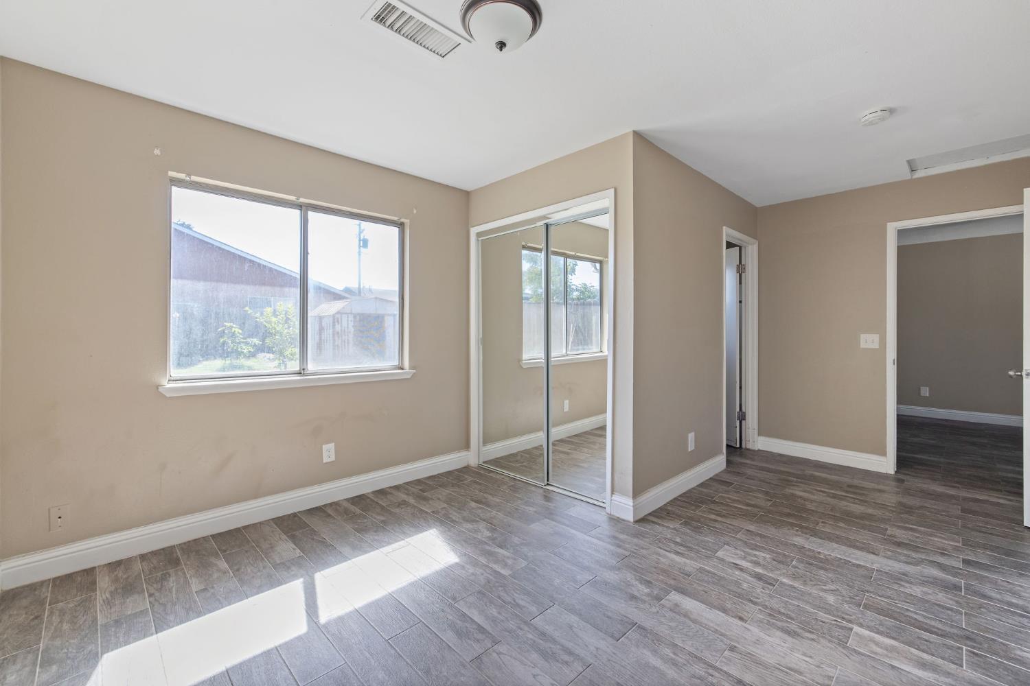 13919 Highway Ave, Armona, CA 93202