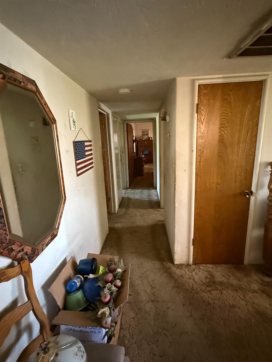 742 S Park Circle Dr, Fresno, CA 93727