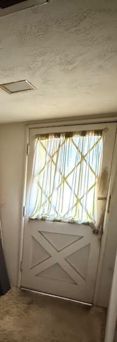 742 S Park Circle Dr, Fresno, CA 93727