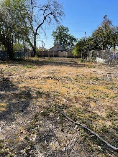 3040 E Washington Ave, Fresno, CA 93701