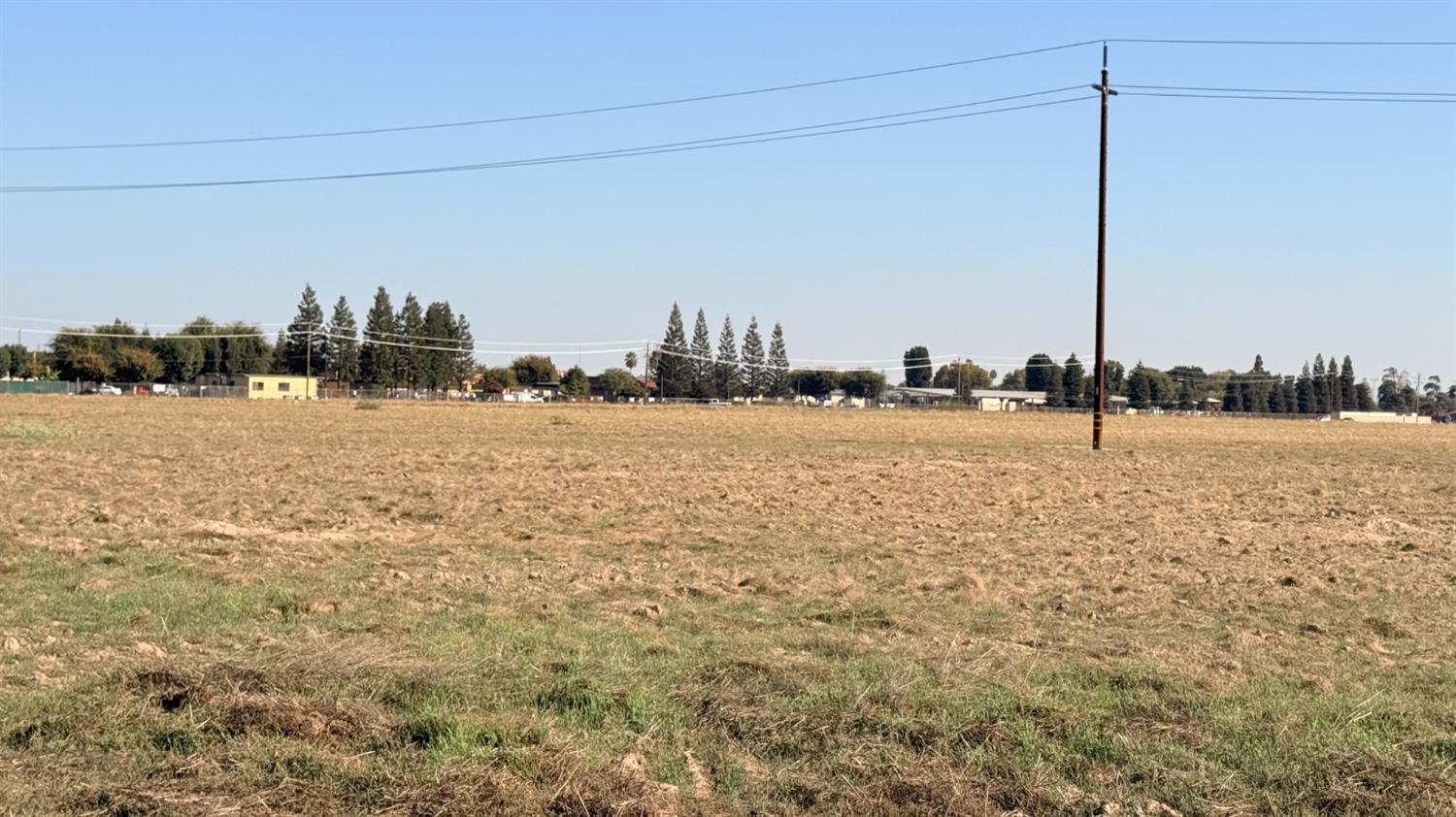 123 E South Ave #0, Parlier, CA 93648