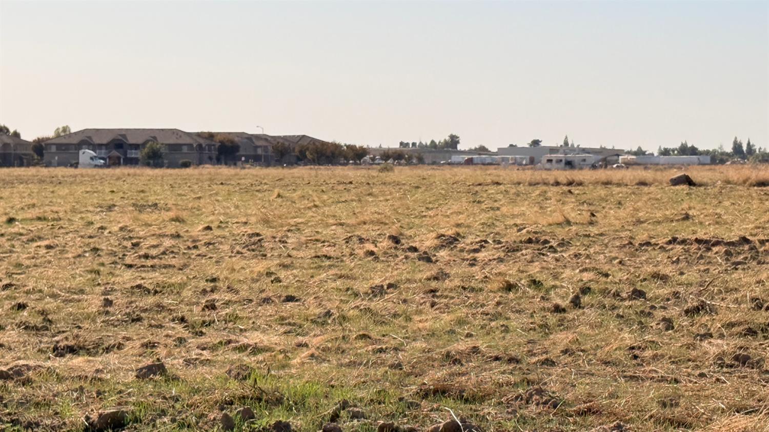 123 E South Ave #0, Parlier, CA 93648