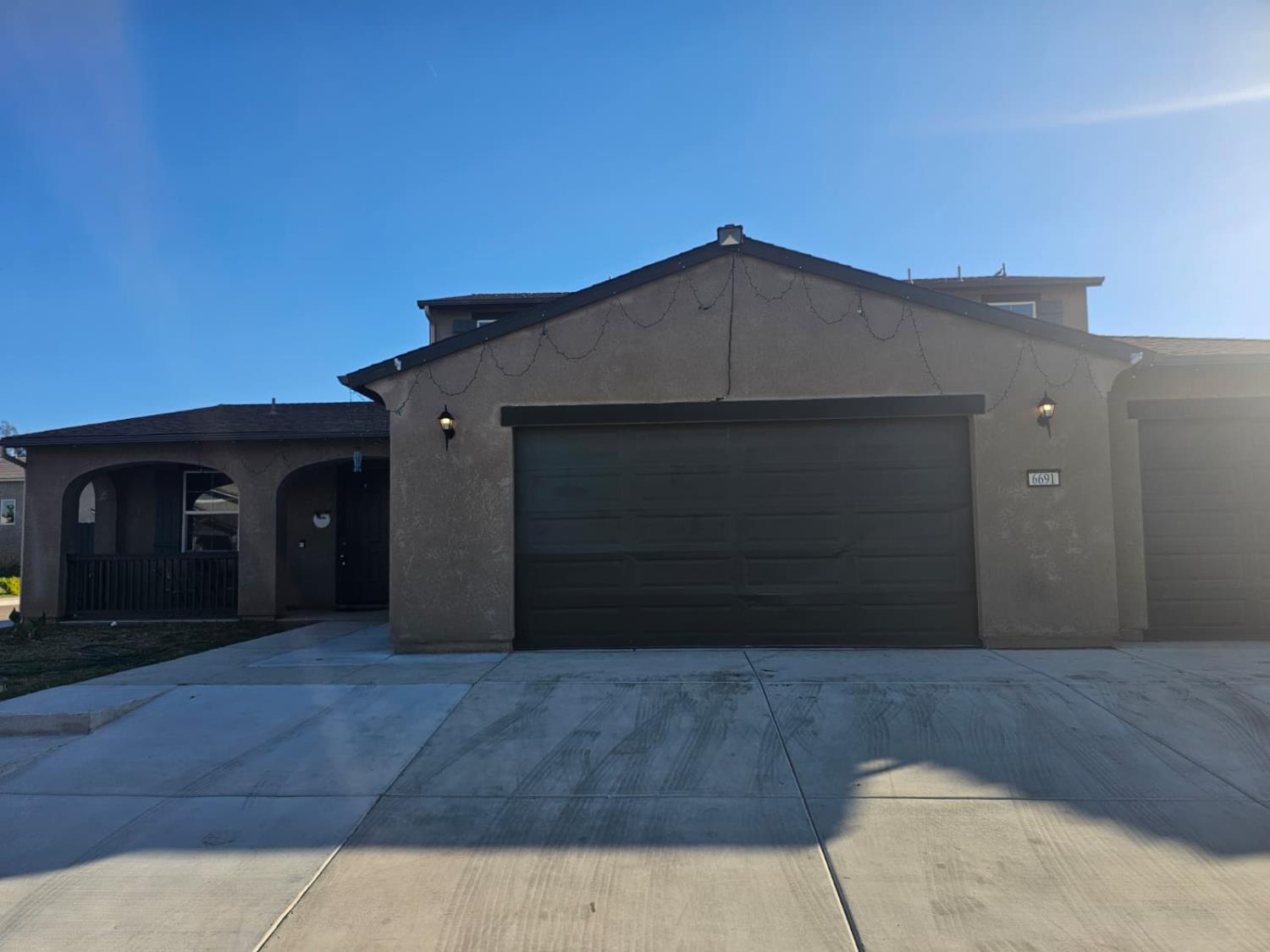 6691 E Harvard Ave, Fresno, CA 93727