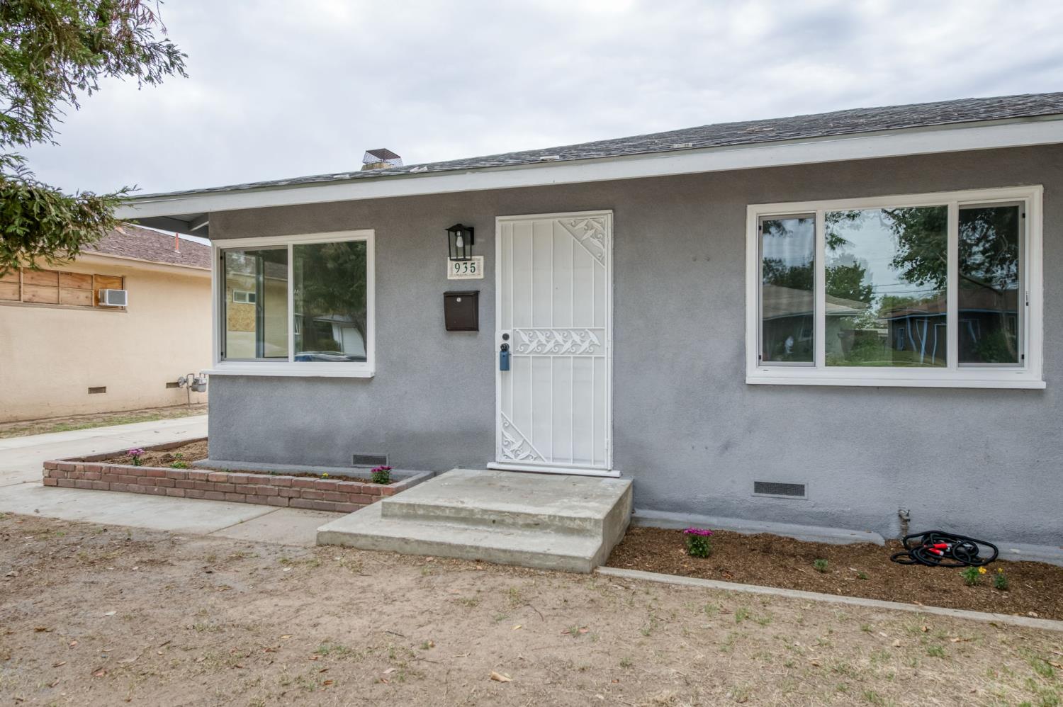 935 W Princeton Ave, Fresno, CA 93705