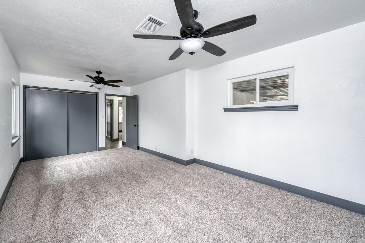 935 W Princeton Ave, Fresno, CA 93705