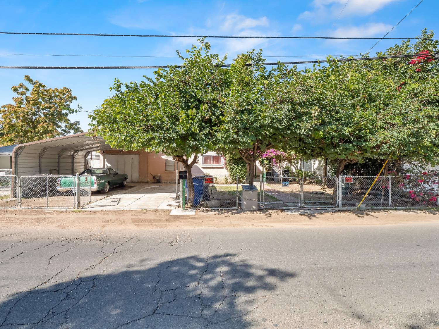 128 S Willow Ave