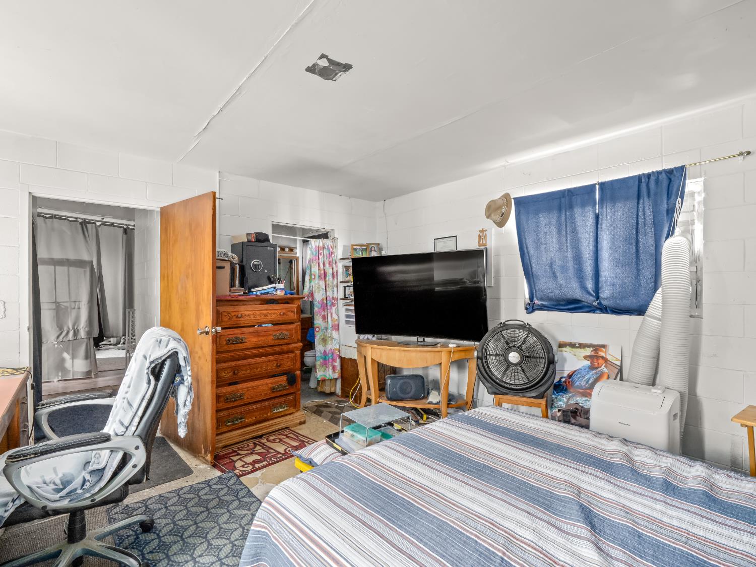 128 S Willow Ave, Fresno, CA 93727