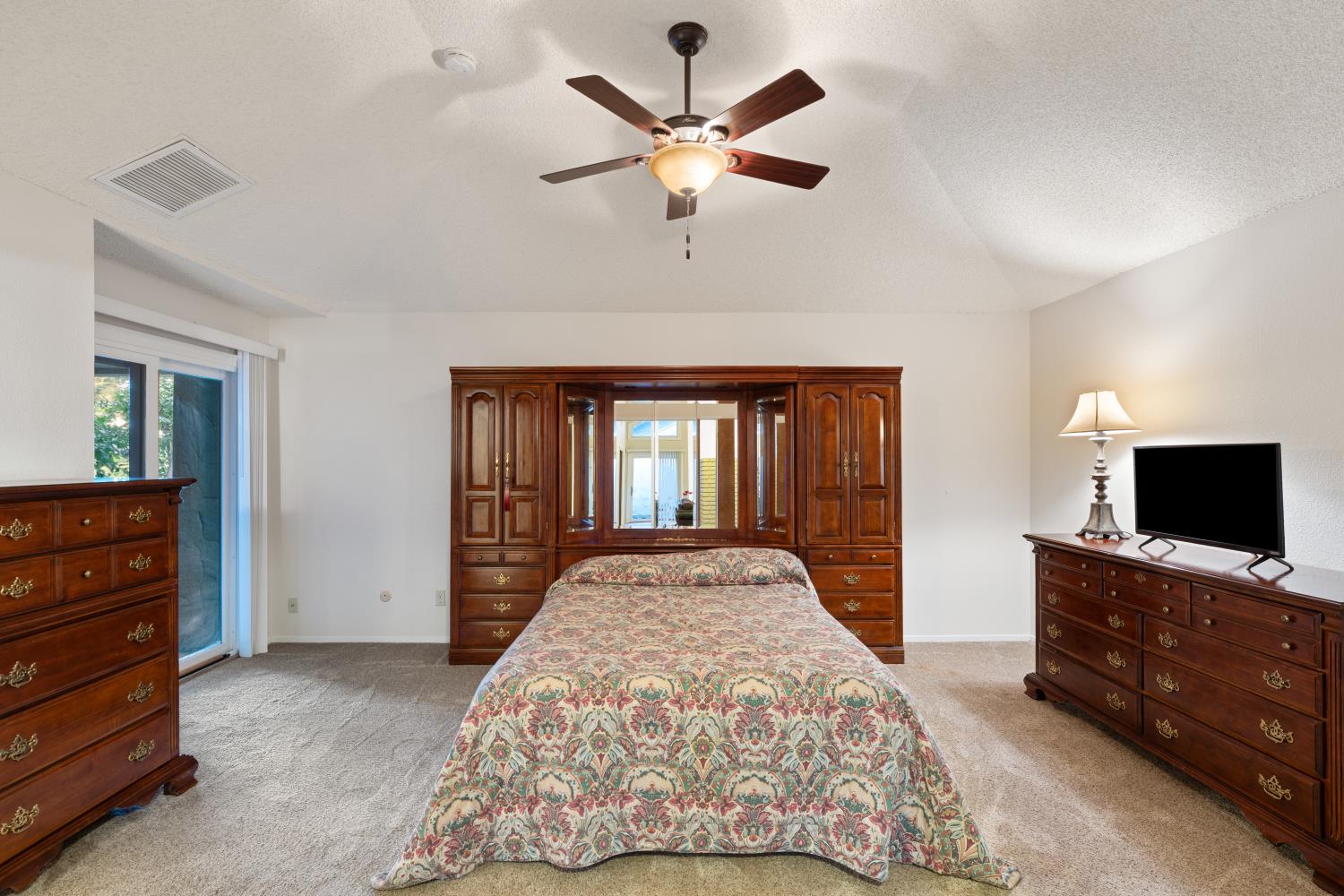 315 E Nees Ave #155, Fresno, CA 93720