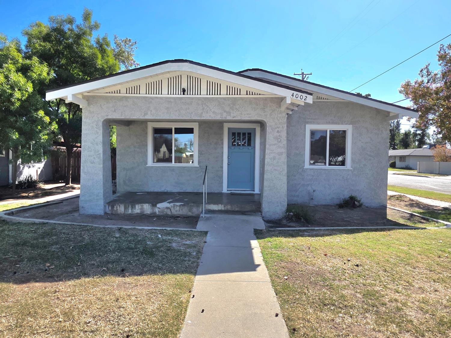 4002 E Lyell Ave, Fresno, CA 93702