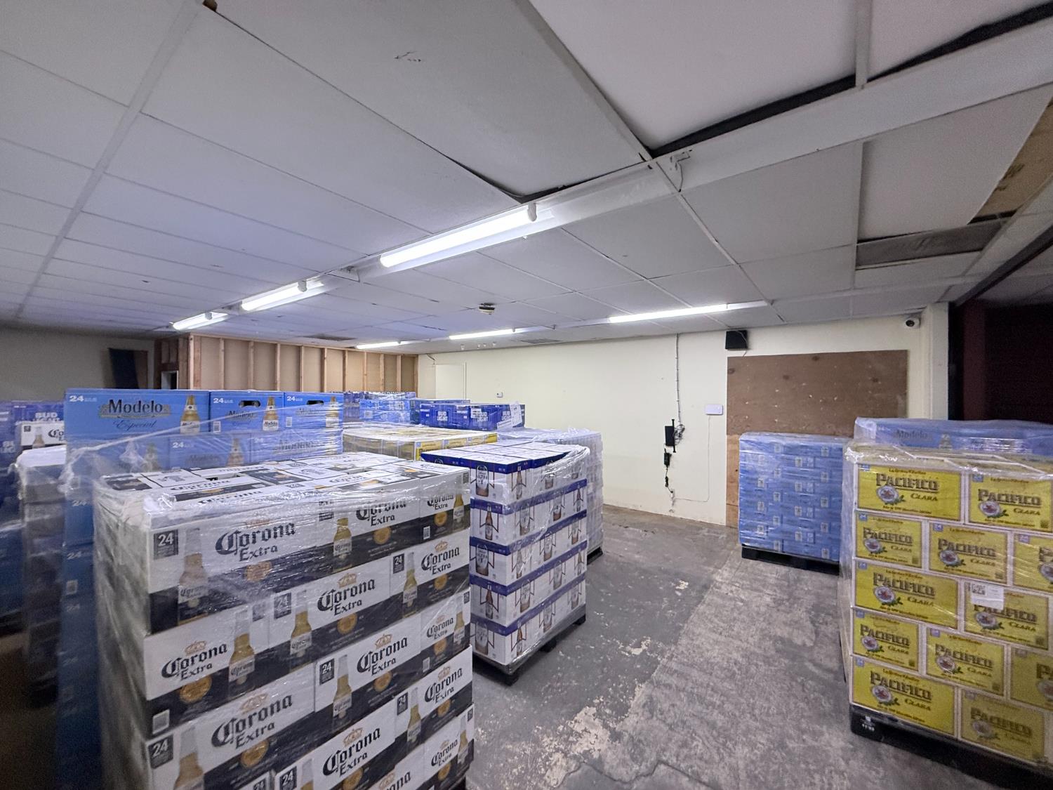 2015 1st St, Selma, CA 93662