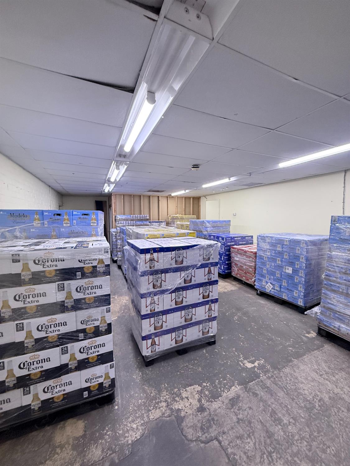 2015 1st St, Selma, CA 93662