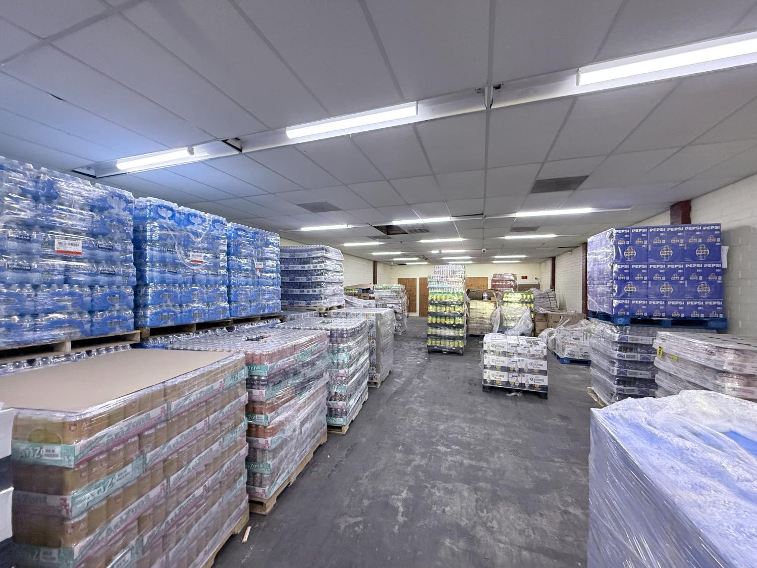 2015 1st St, Selma, CA 93662