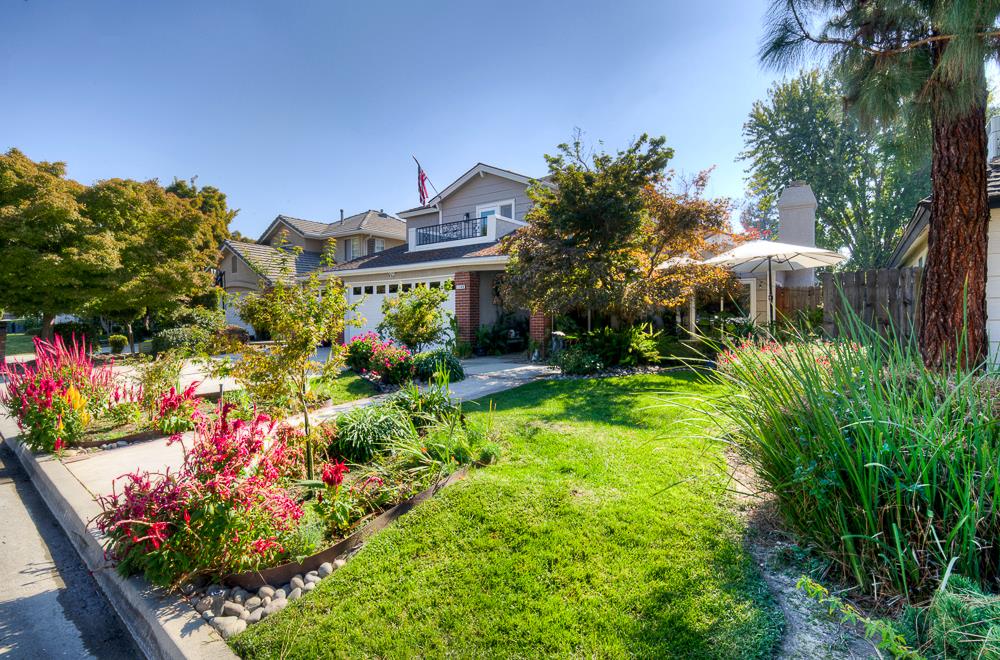 1149 E Salem Ave, Fresno, CA 93720