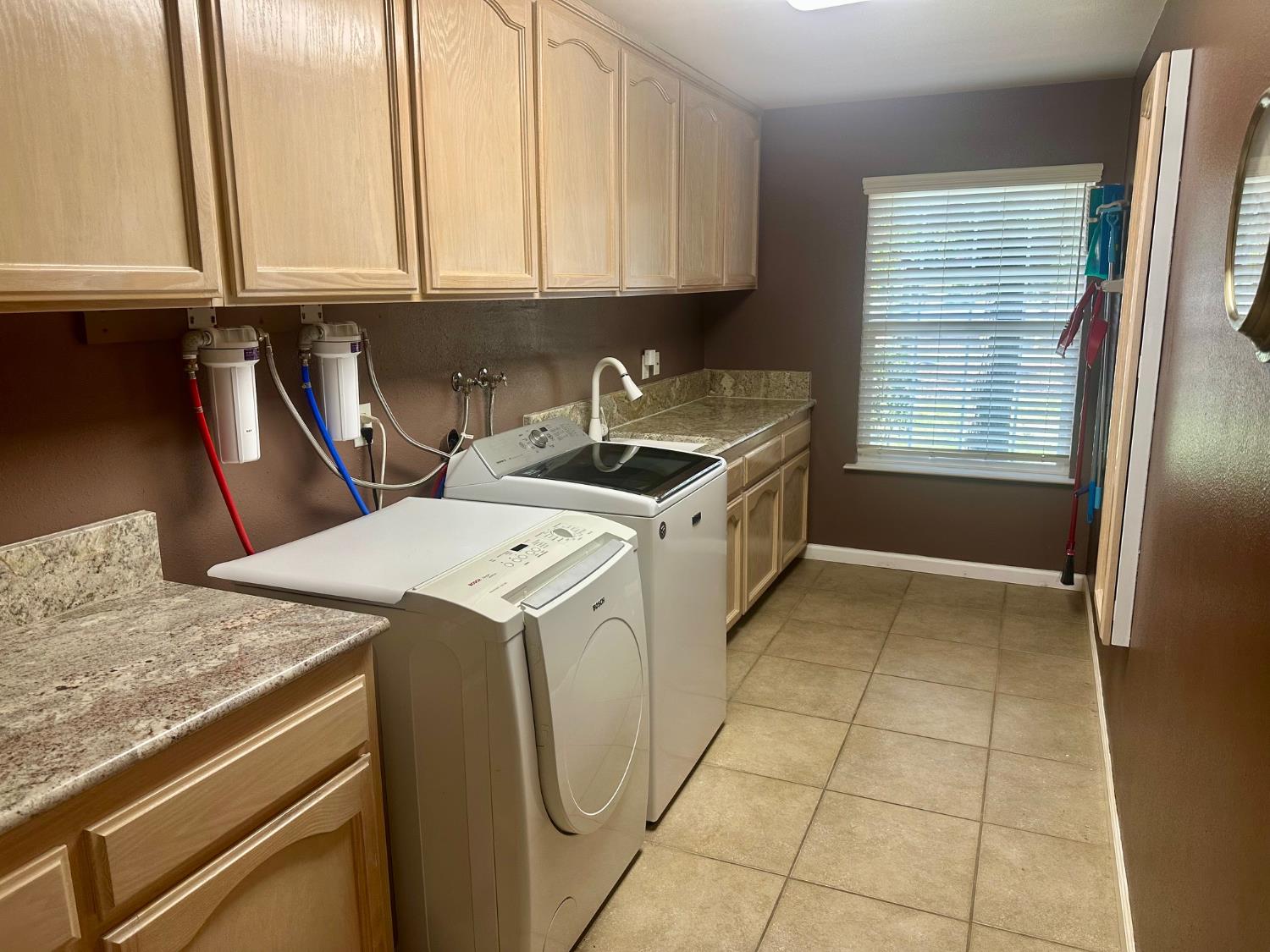 37795 Avenue 17 1/2, Madera, CA 93636