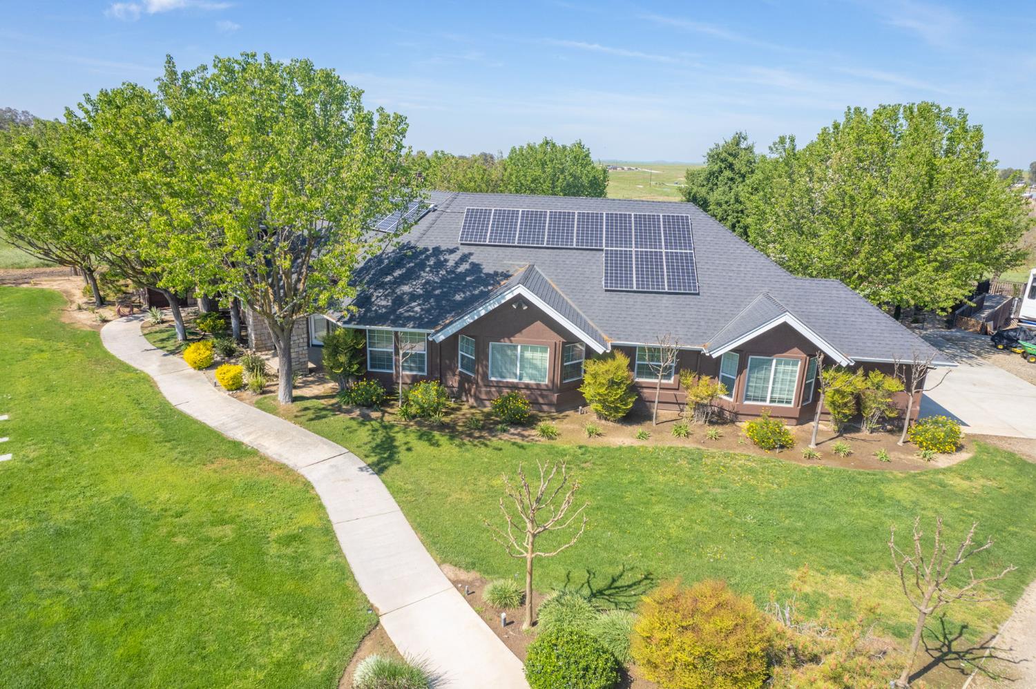 37795 Avenue 17 1/2, Madera, CA 93636