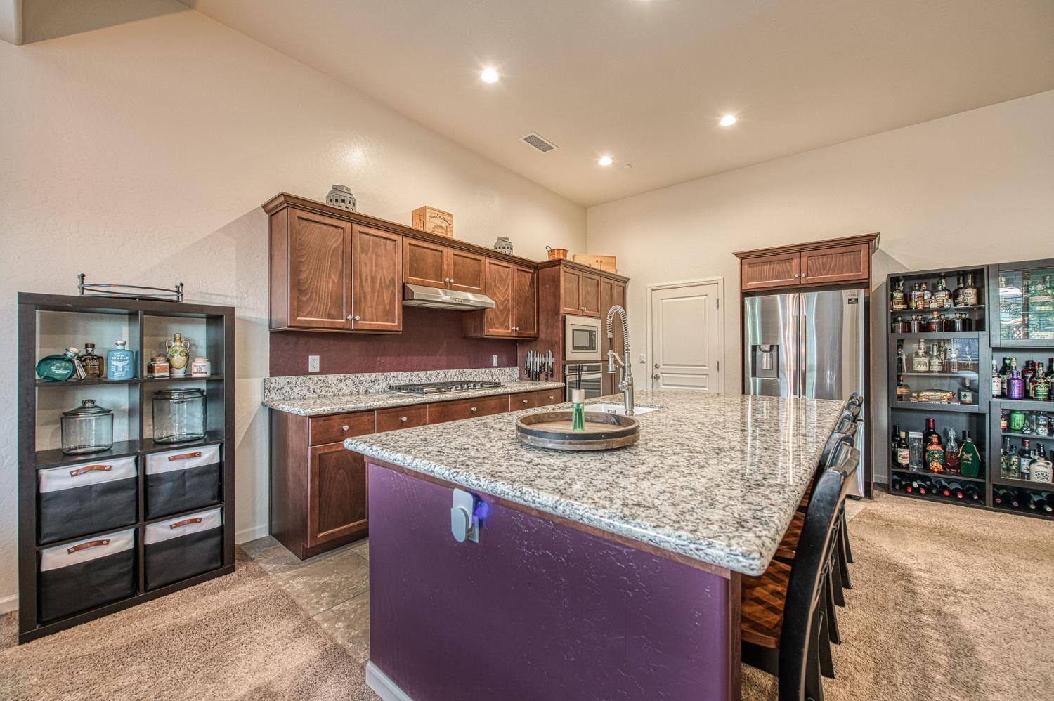 1066 La Canada Ave, Clovis, CA 93619