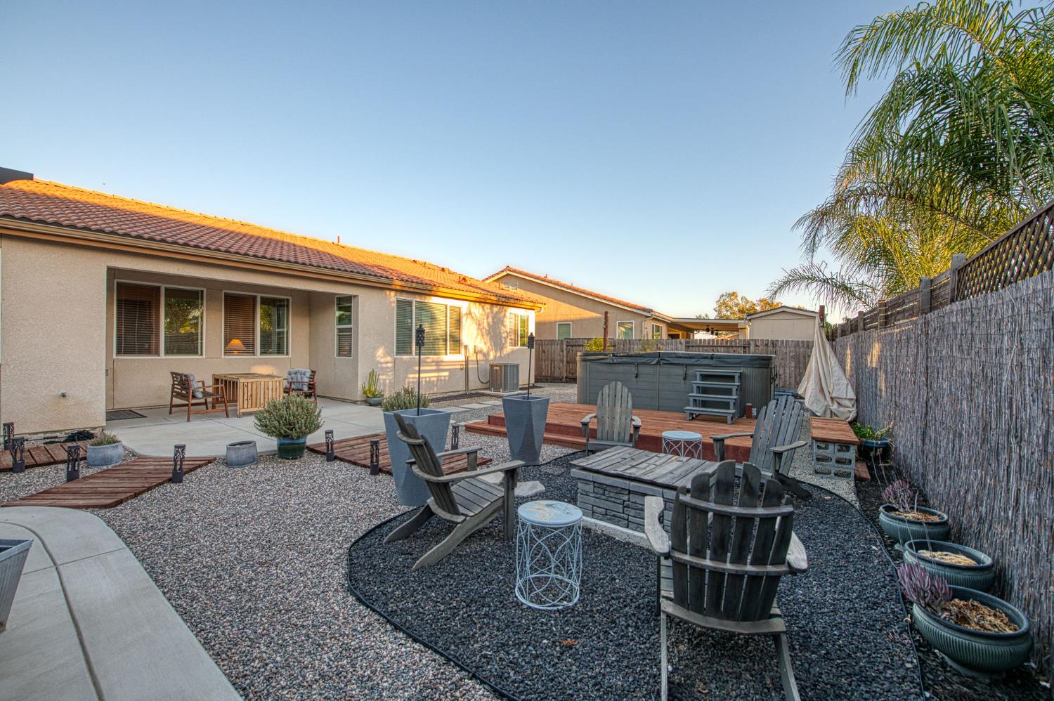 1066 La Canada Ave, Clovis, CA 93619