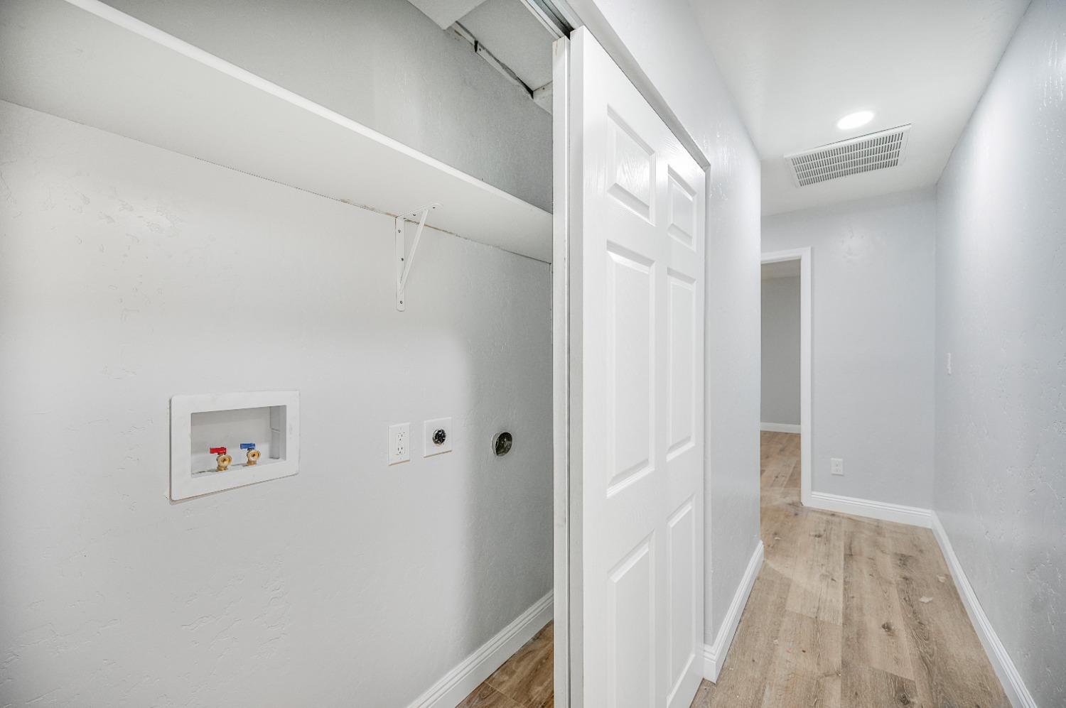 5934 E Dakota Ave, Fresno, CA 93727