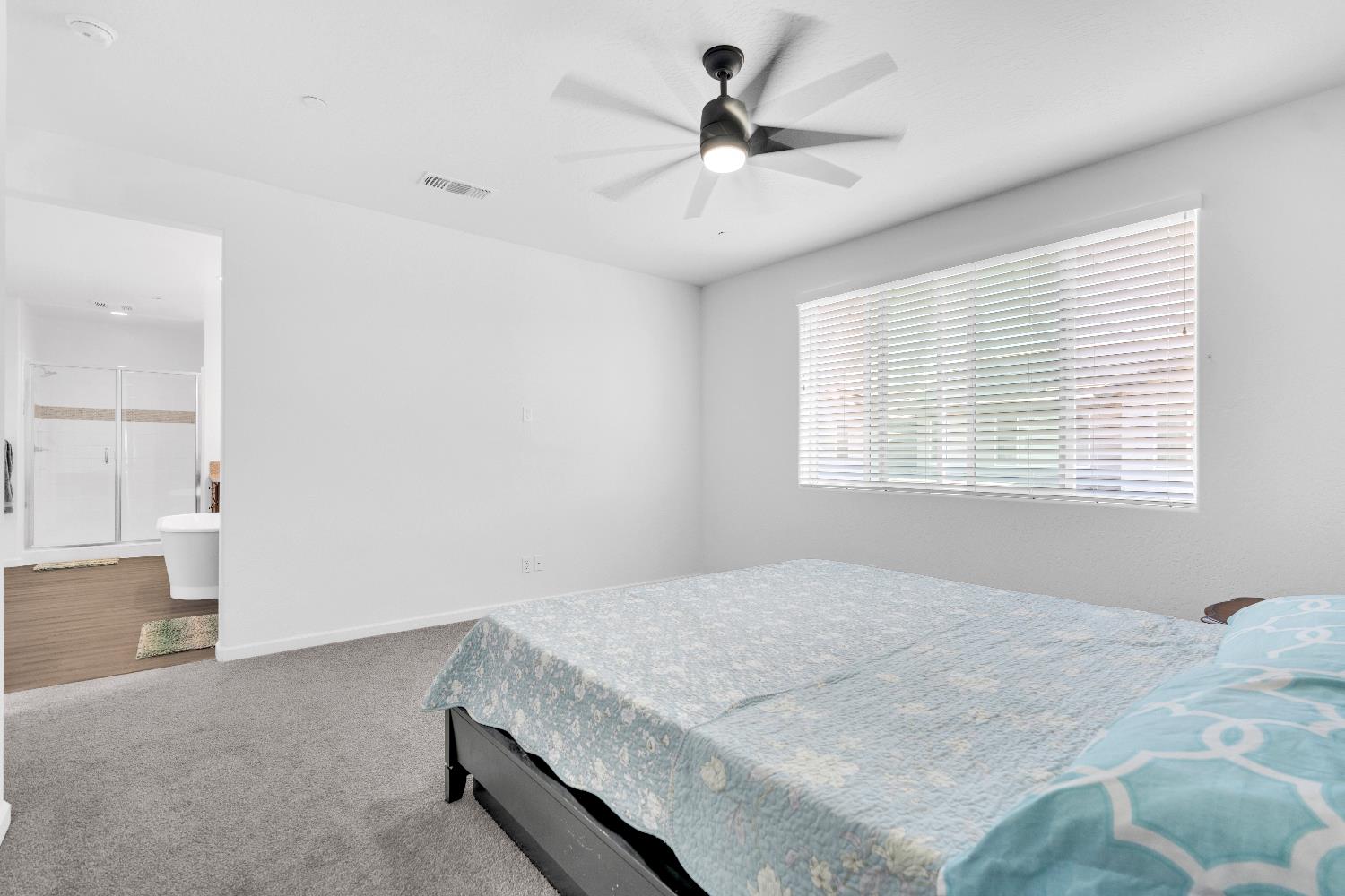 2148 N Millard Ave, Fresno, CA 93727