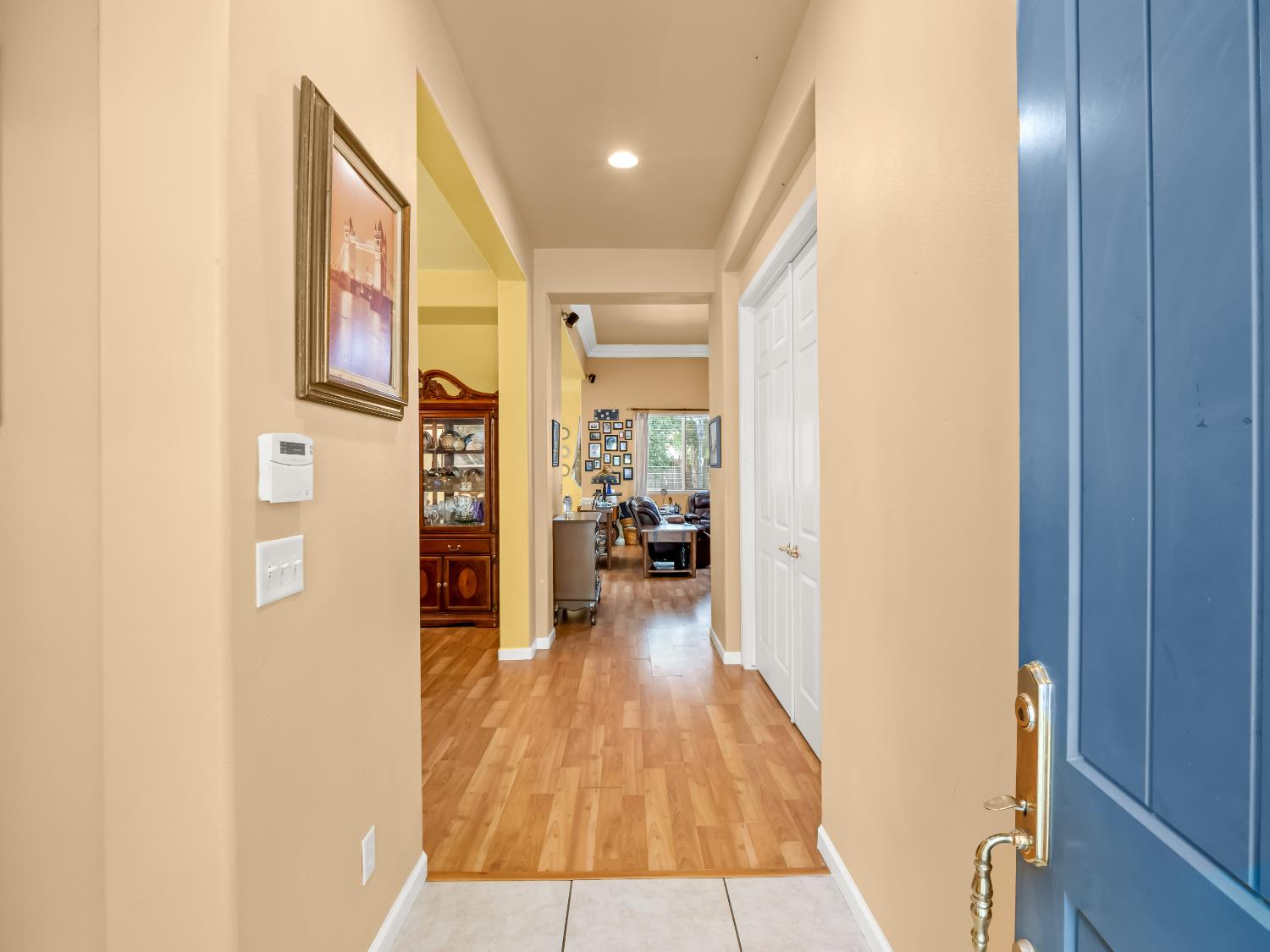 4769 N Emerald Peak Dr, Clovis, CA 93619