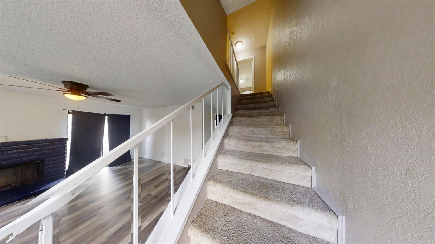 4676 E Alamos Ave #124, Fresno, CA 93726