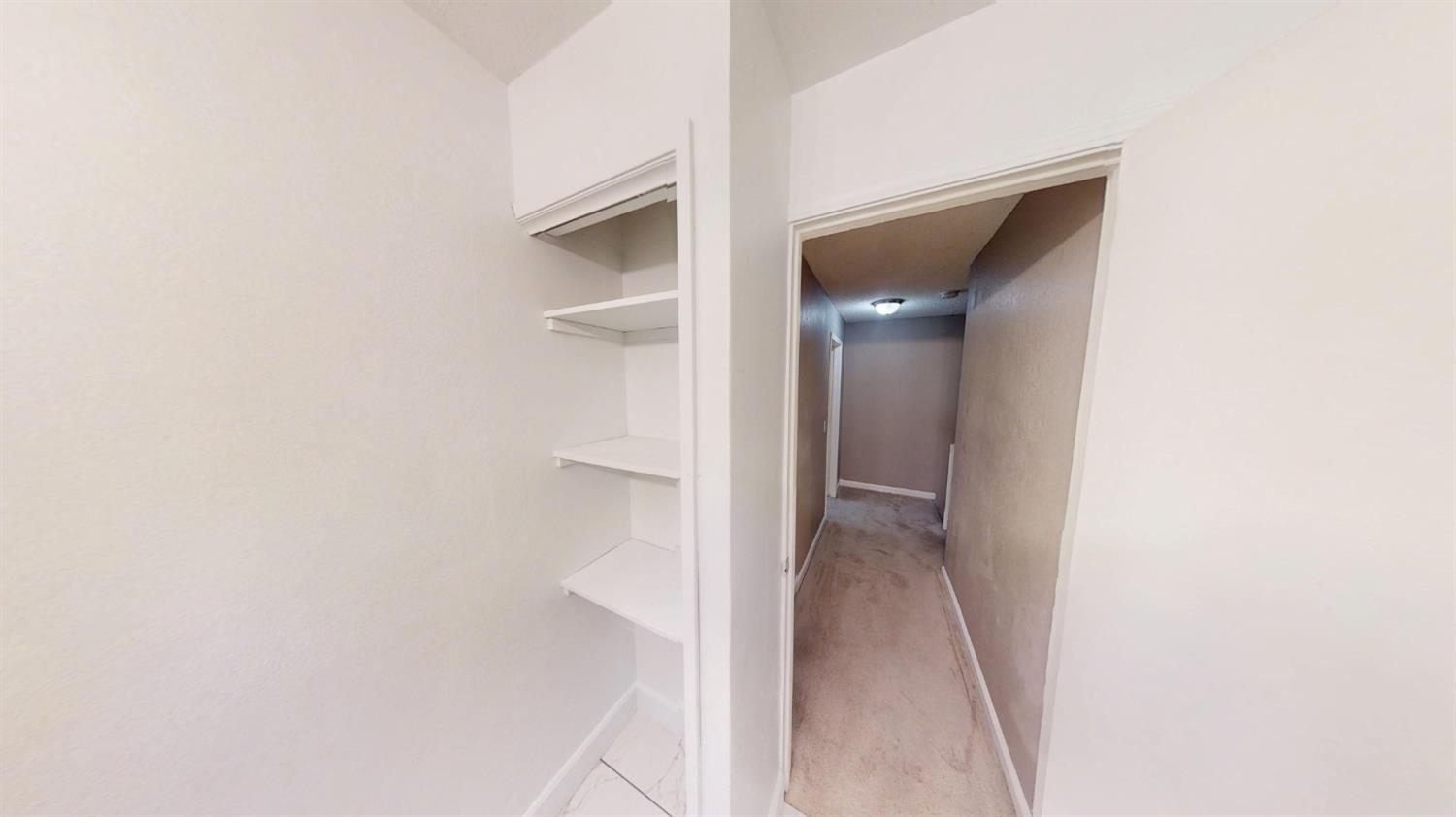 4676 E Alamos Ave #124, Fresno, CA 93726