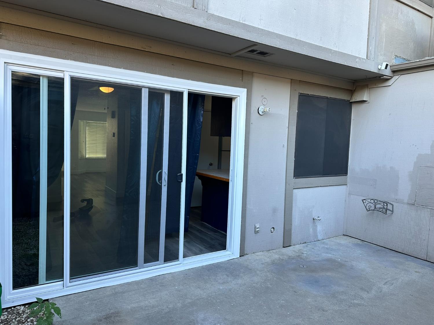 4676 E Alamos Ave #124, Fresno, CA 93726