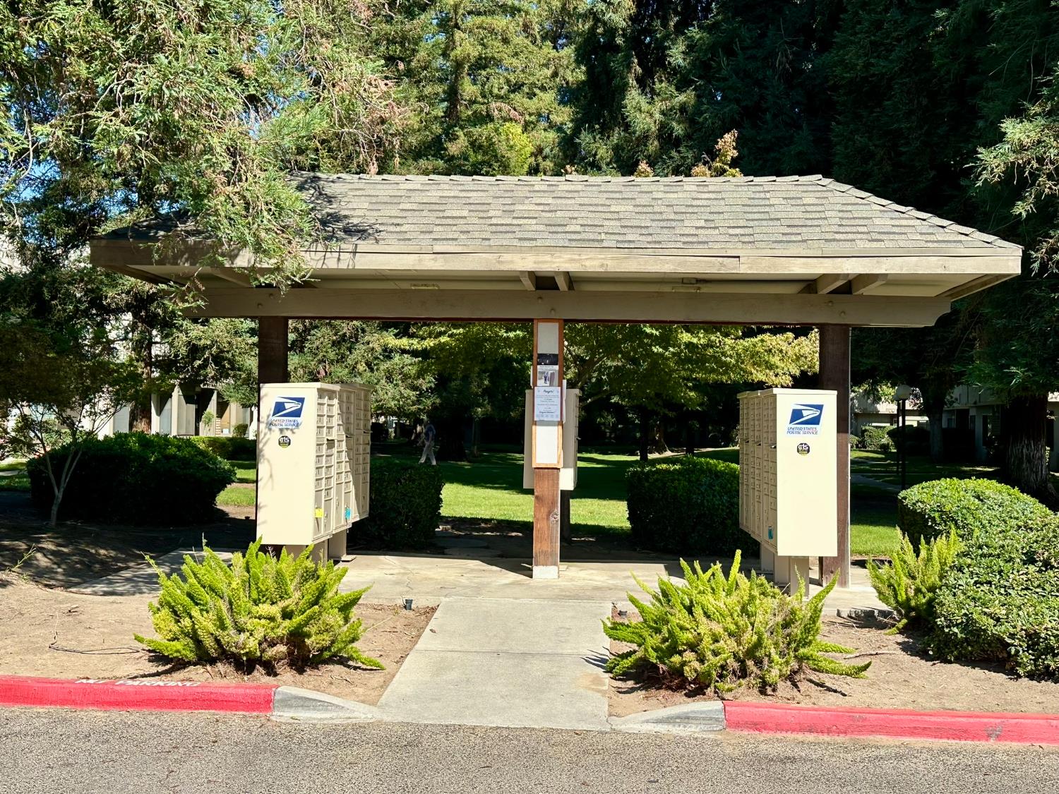 4676 E Alamos Ave #124, Fresno, CA 93726