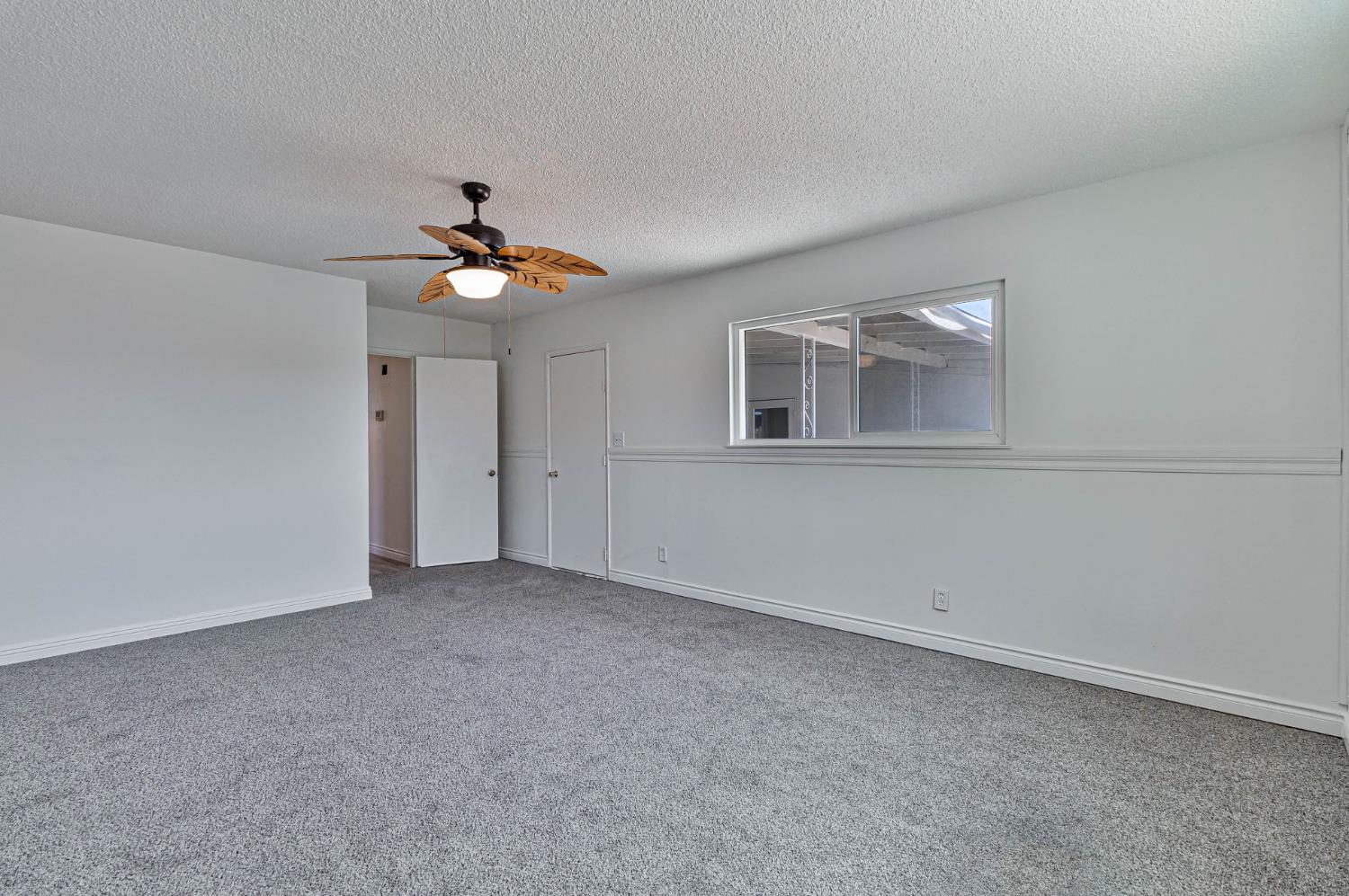 4774 E Hammond, Fresno, CA 93703