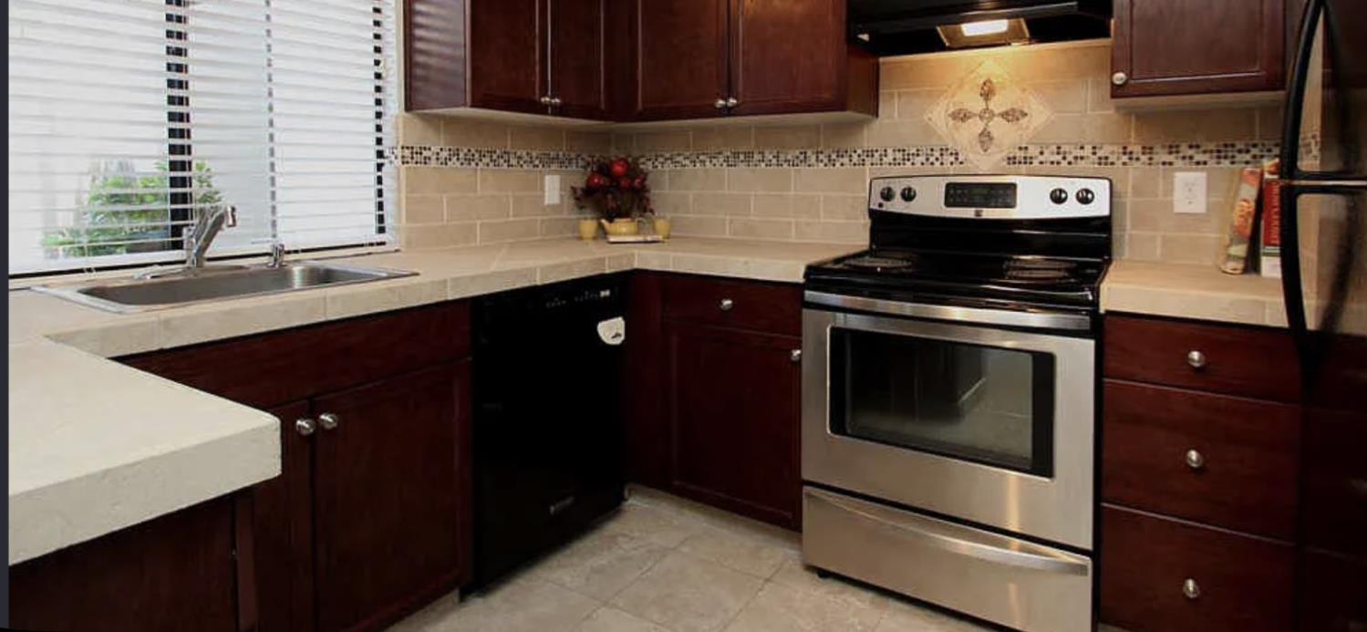 4757 N Woodrow Ave E #141, Fresno, CA 93726