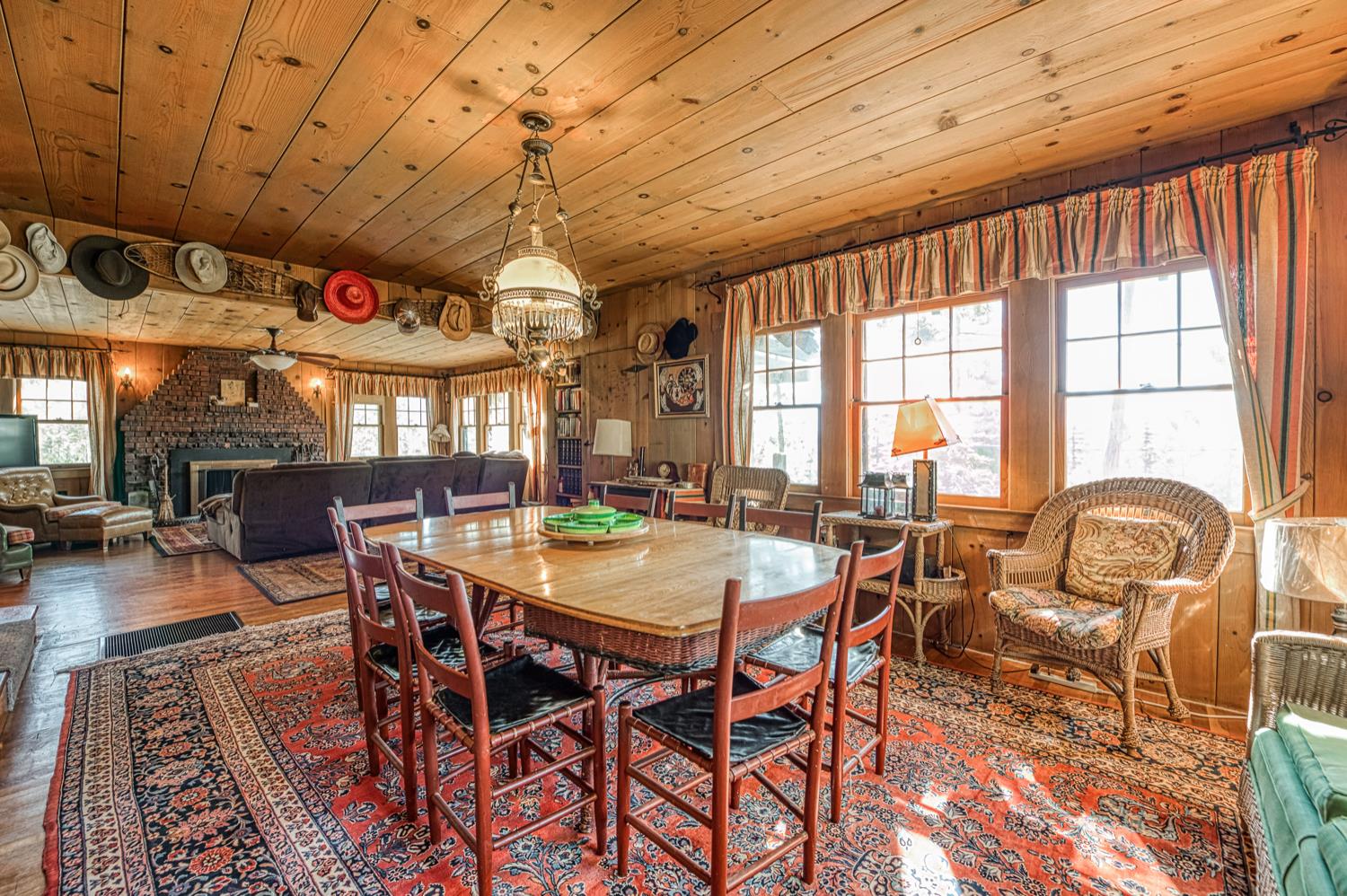 15 Rock Haven, Shaver Lake, CA 93664