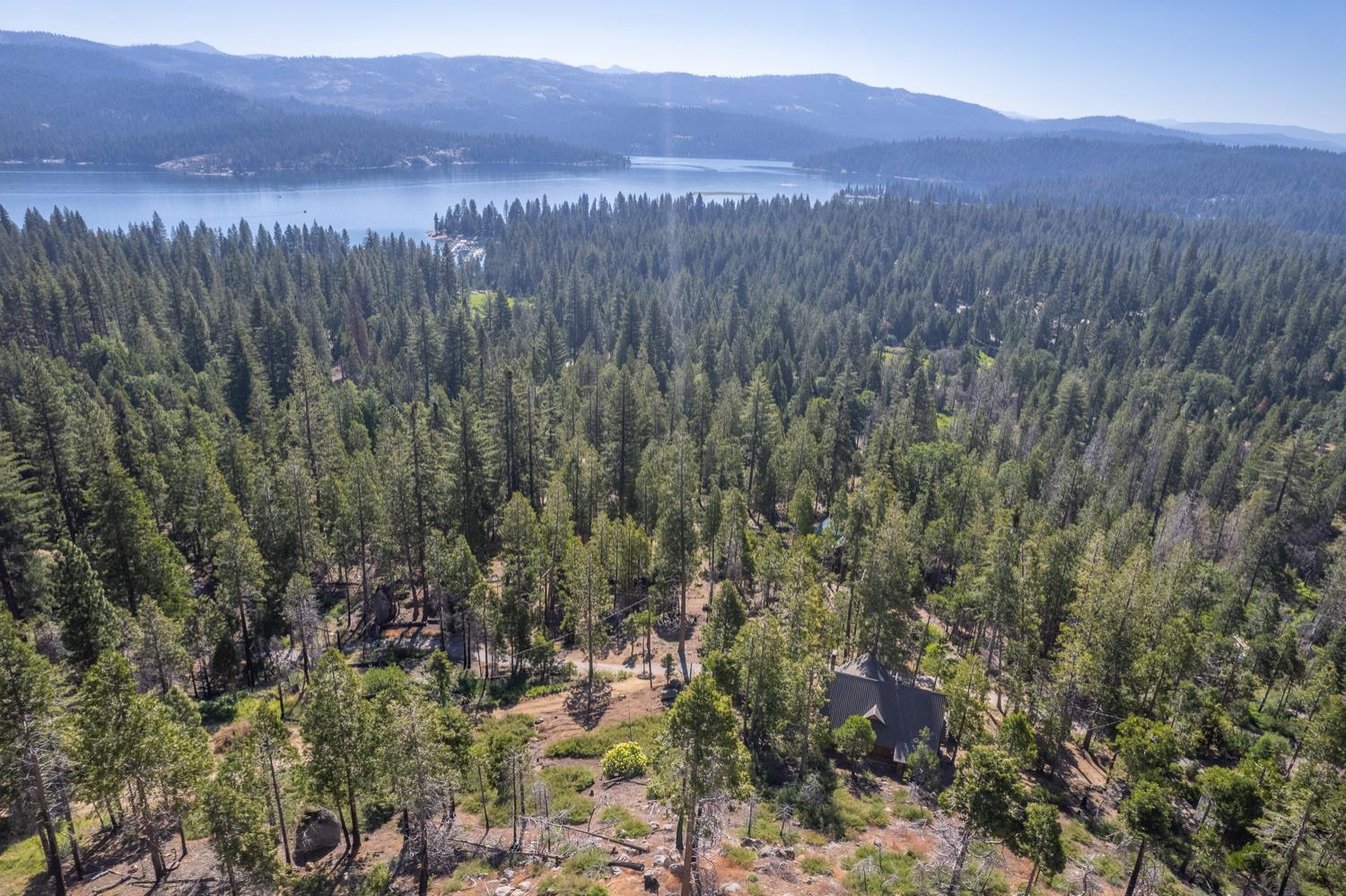 15 Rock Haven, Shaver Lake, CA 93664