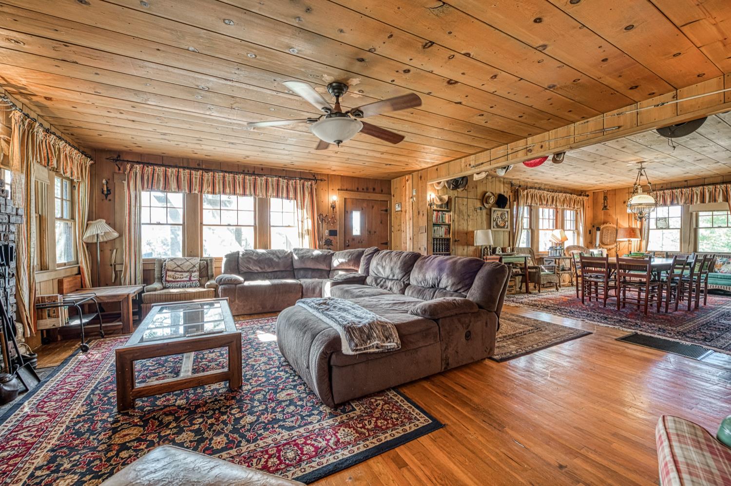 15 Rock Haven, Shaver Lake, CA 93664