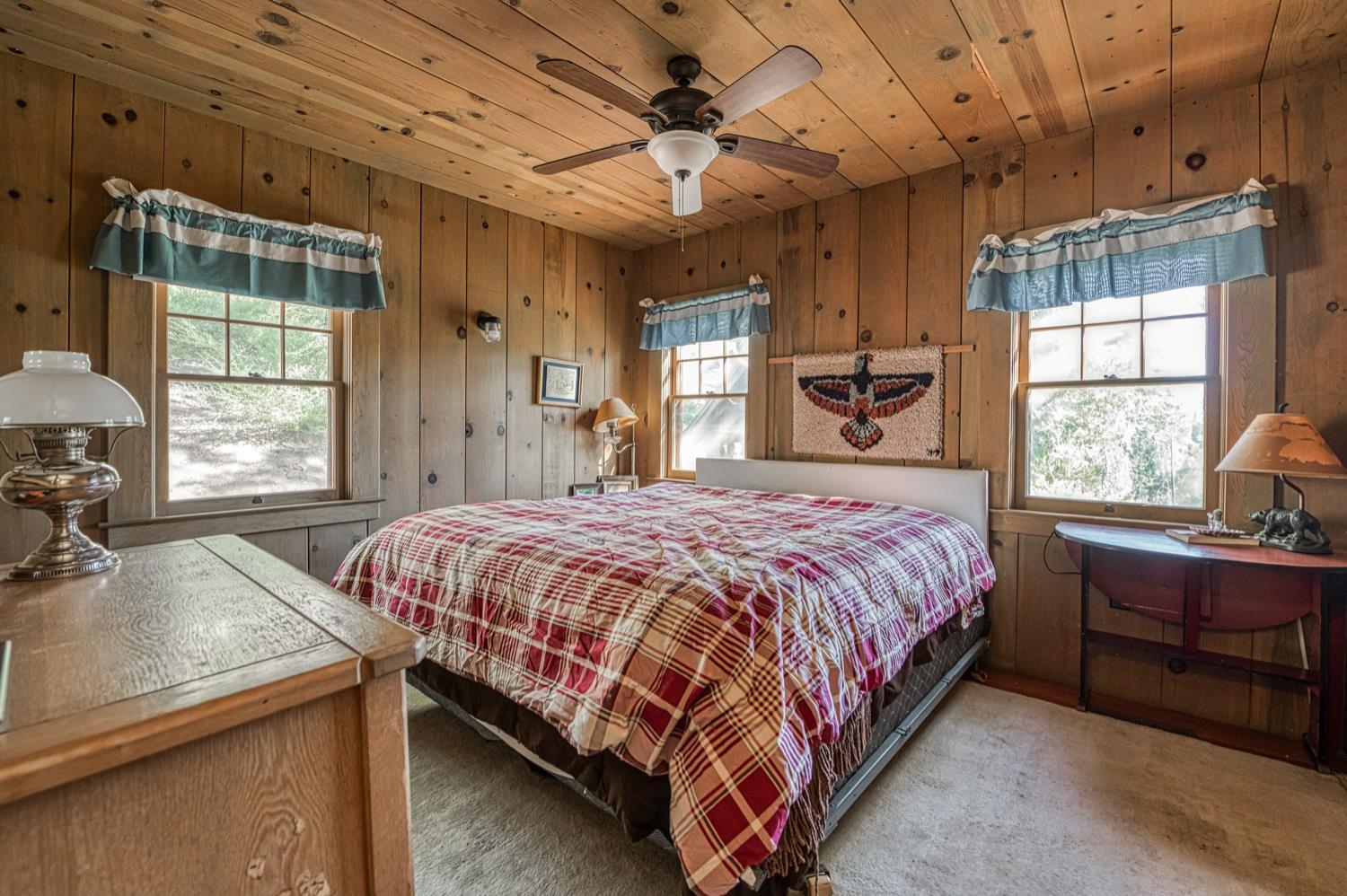 15 Rock Haven, Shaver Lake, CA 93664